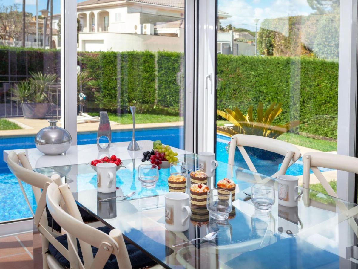 Holiday Home Amsterdam By Interhome Palamos Exterior photo